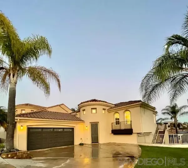 10465 Artesian Springs Ct, Spring Valley, CA 91977
