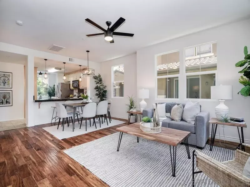 10240 Daybreak Ln #Unit 6, Santee, CA 92071