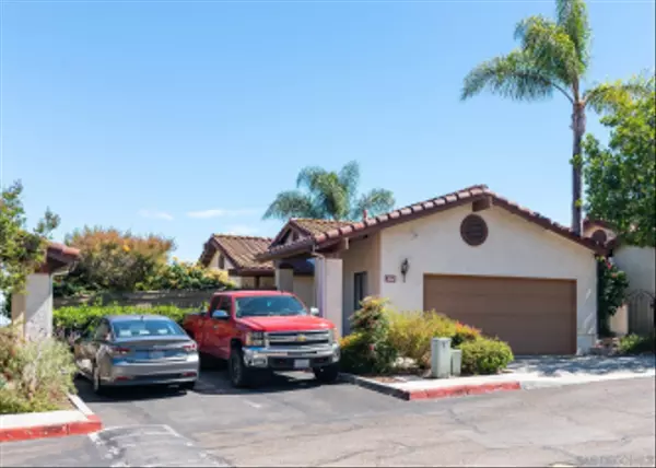 La Mesa, CA 91941,3868 Murray Hill Rd