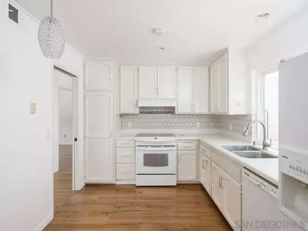 San Diego, CA 92128,12750 Caminito Cancion #133