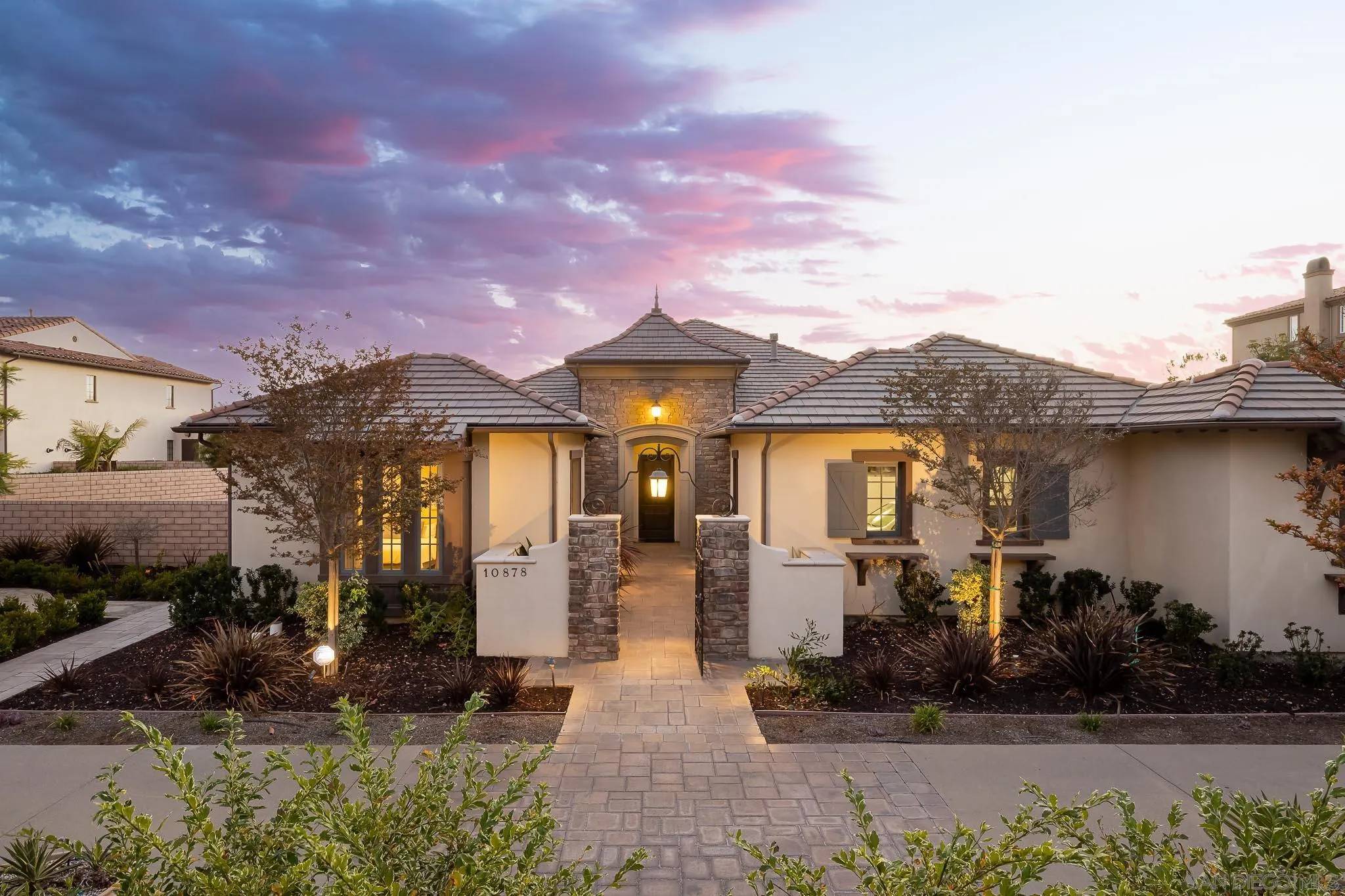 10878 Cadence Isle Ct., San Diego, CA 92130