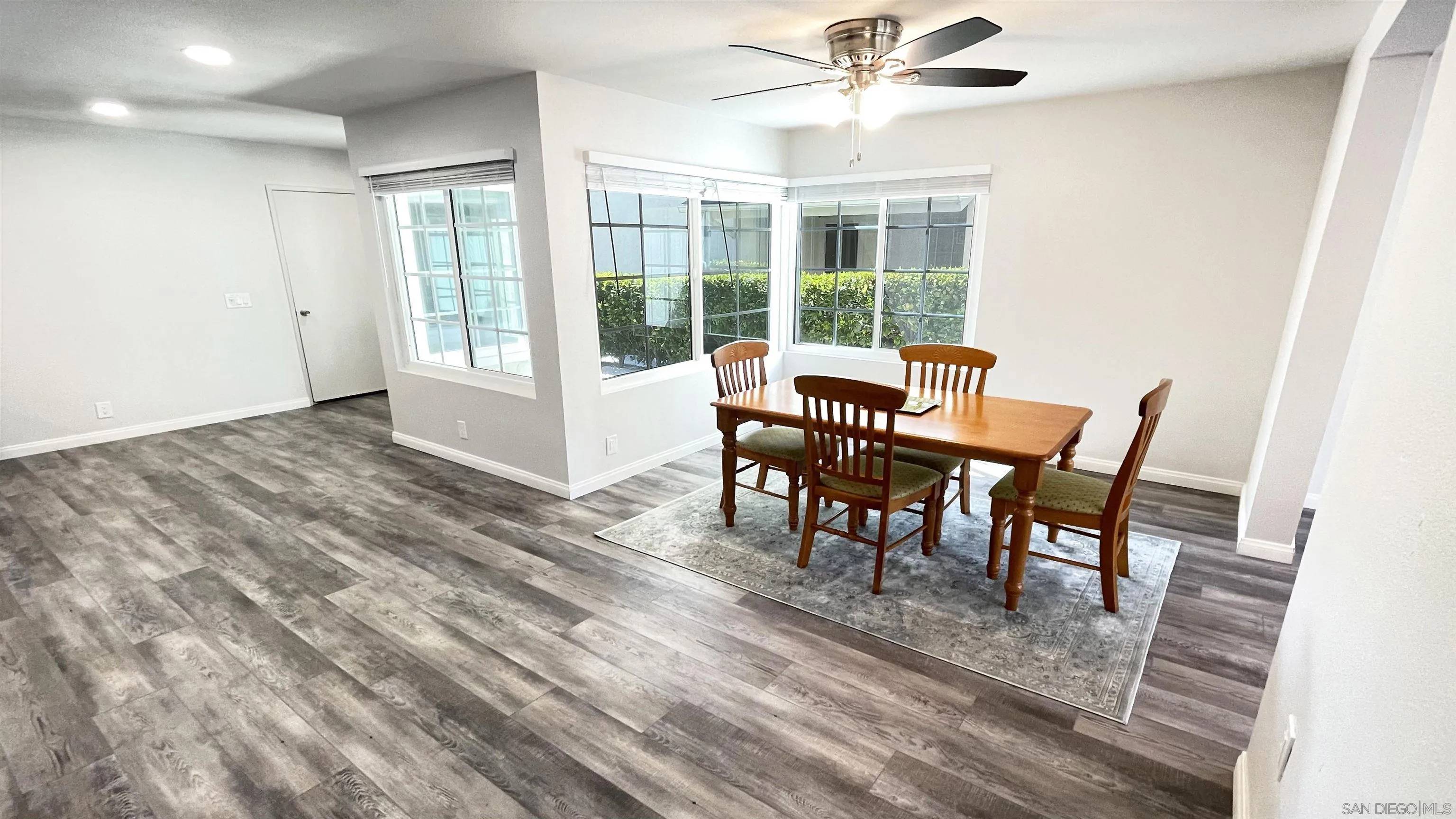 San Diego, CA 92139,2285 Manzana Way
