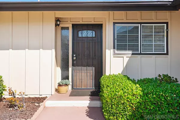 San Diego, CA 92128,11888 Lomica