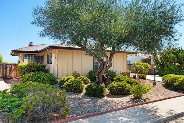 San Diego, CA 92128,11888 Lomica