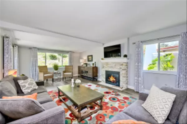 San Diego, CA 92128,16657 Roca Dr