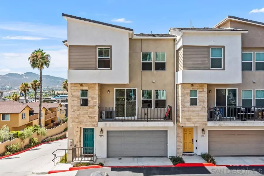 350 Fitzpatrick Rd #102, San Marcos, CA 92069