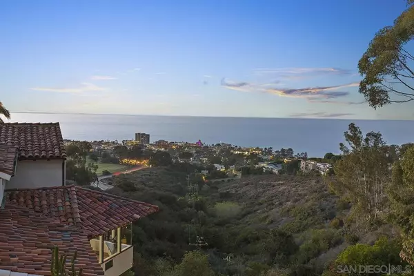 La Jolla, CA 92037,7365 Remley Pl
