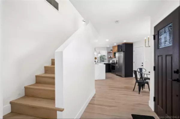 La Mesa, CA 91941,4109 Avoyer Pl