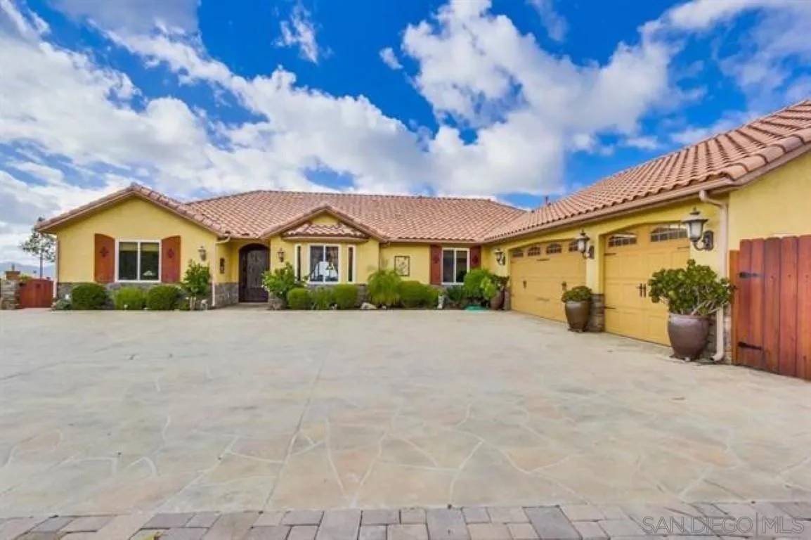 Ramona, CA 92065,1370 Ramona View Ct
