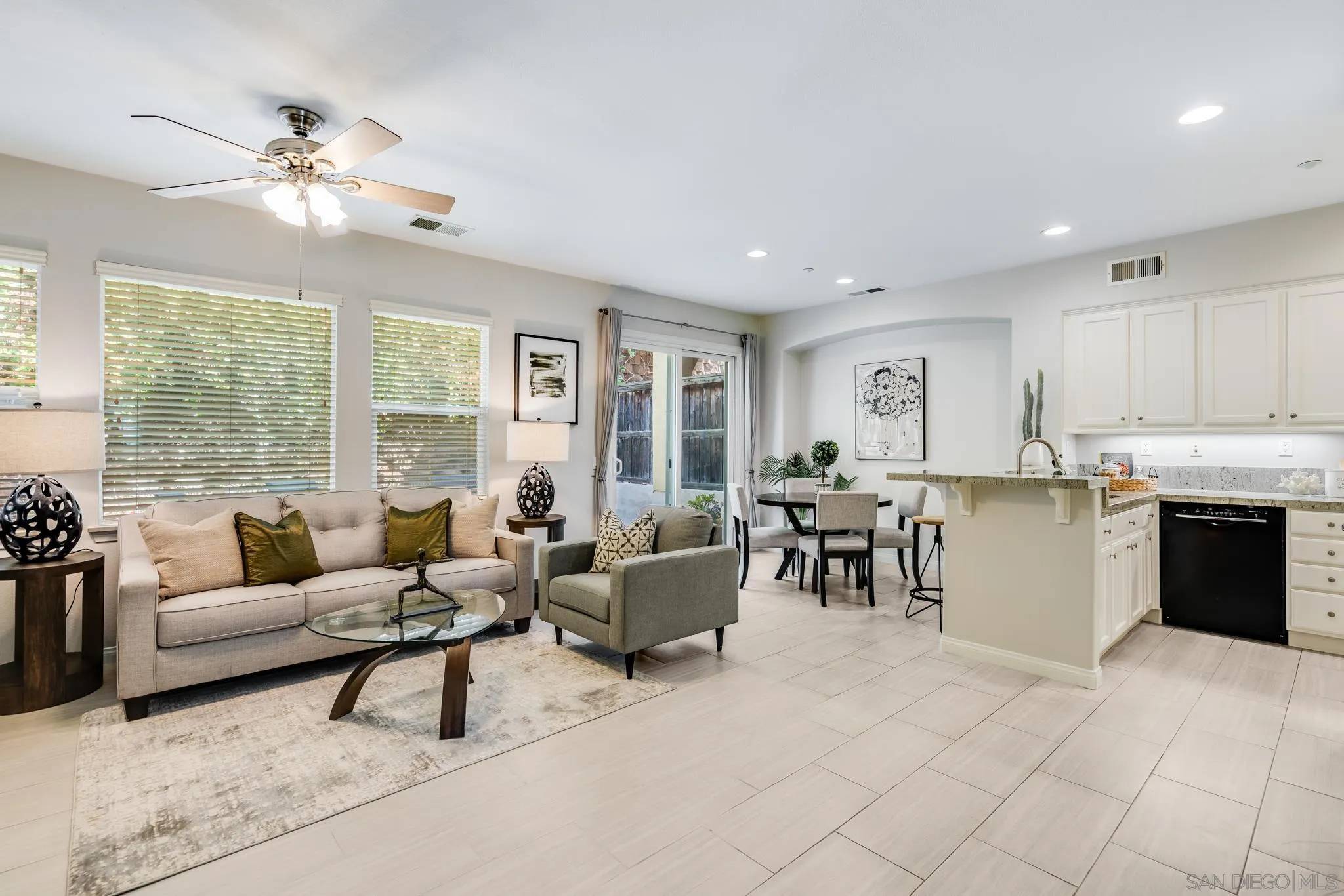 1284 HIGHBLUFF AVE, San Marcos, CA 92078