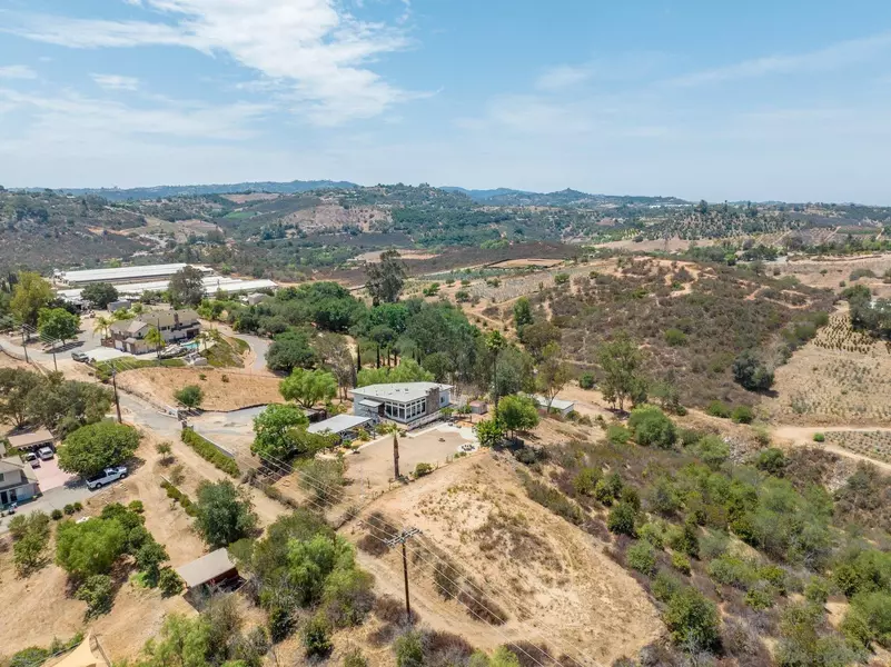 31550 Lilac Rd, Valley Center, CA 92082