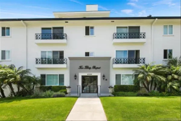 La Jolla, CA 92037,230 Prospect Street #36