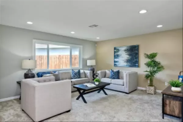 Lakeside, CA 92040,13149 Chrissy Way