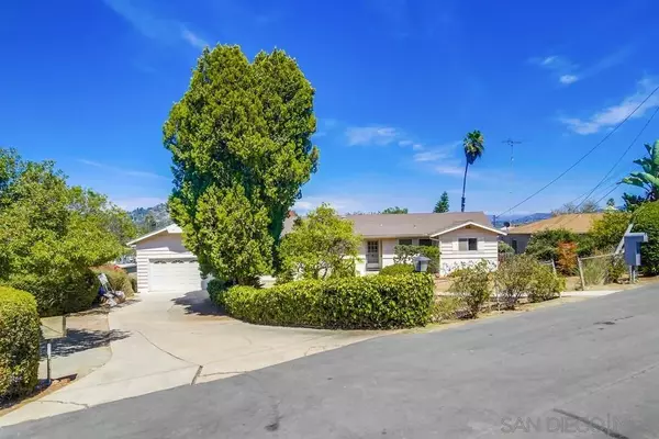 La Mesa, CA 91941,4209 Black Mountain Rd