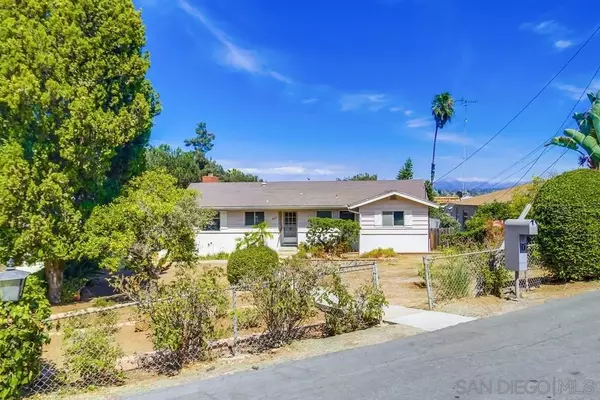 La Mesa, CA 91941,4209 Black Mountain Rd