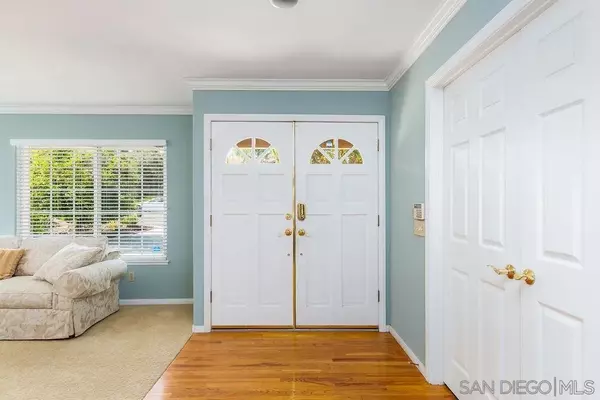 San Diego, CA 92128,17484 Montero Rd