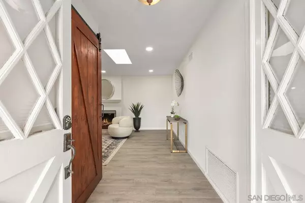 La Mesa, CA 91942,6261 Veemac Ave