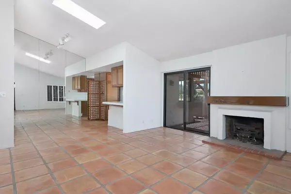 San Diego, CA 92128,12870 Camino De La Breccia