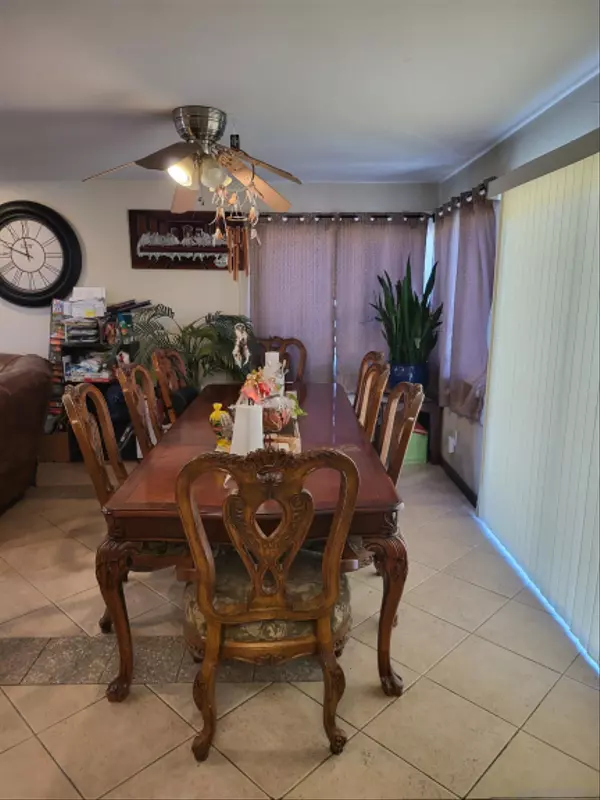 Bloomington, CA 92316,9849 Linden Ave