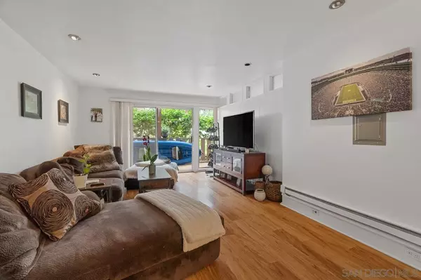 2600 Torrey Pines #A16, La Jolla, CA 92037