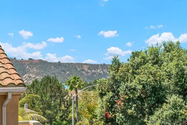 San Diego, CA 92130,4151 Via Mar De Delfinas