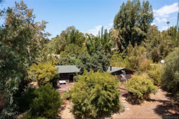 Del Mar, CA 92014,4880 Sun Valley Rd