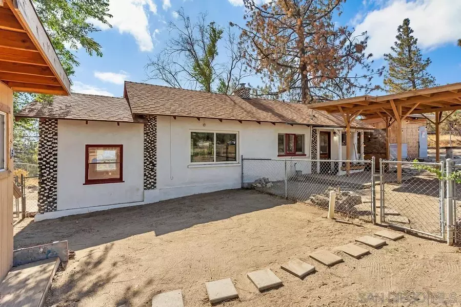 40047 Old Highway 80, Boulevard, CA 91905