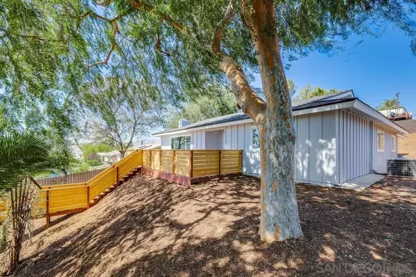 Lakeside, CA 92040,9531 Prospect Ave