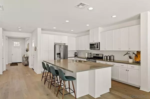 Lakeside, CA 92040,9229 Old Farmhouse Rd