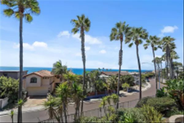 La Jolla, CA 92037,5430 La Jolla Blvd #203