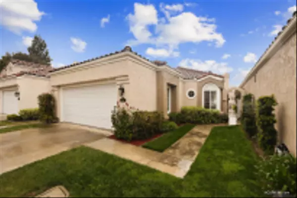 15587 Walton Heath Row, San Diego, CA 92128