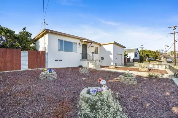 National City, CA 91950,2431 E 20th St