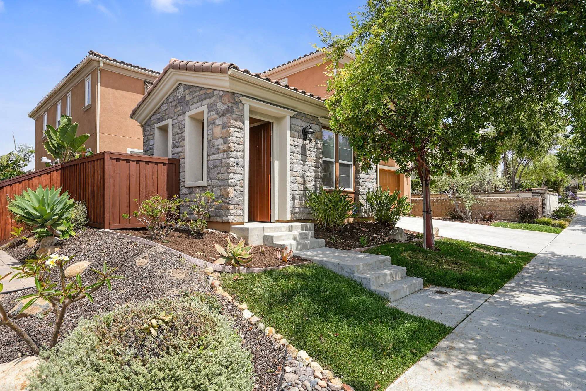 Carlsbad, CA 92010,3430 Four Peaks Street