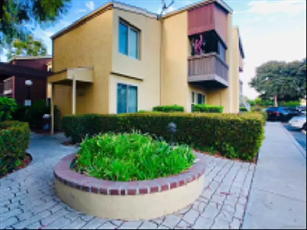 5918 RANCHO MISSION ROAD #59, San Diego, CA 92108