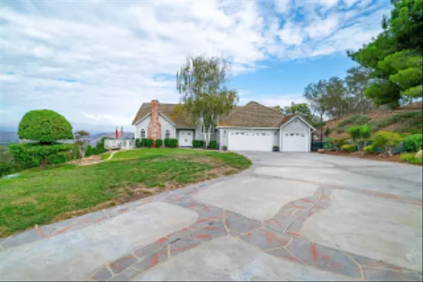 3246 Sage Rd, Fallbrook, CA 92028