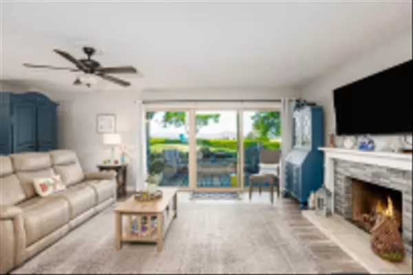 San Diego, CA 92128,17311 Plaza Maria