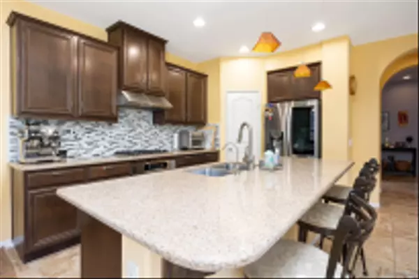 13477 Sydney Rae Pl, San Diego, CA 92129