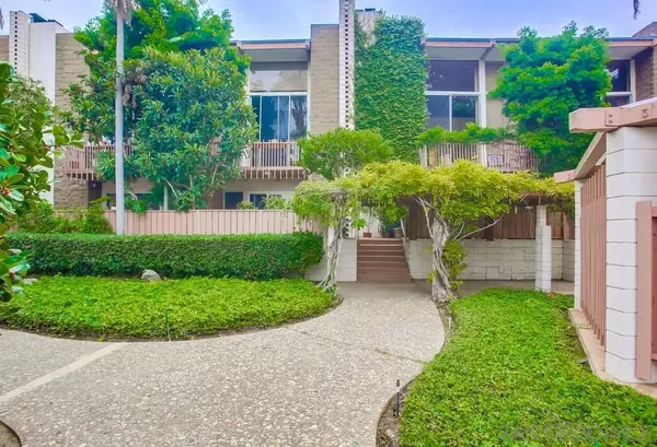 2610 Torrey Pines Rd #D-26, La Jolla, CA 92037