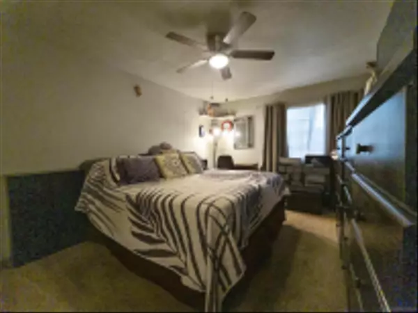 San Diego, CA 92154,3042 Iris Ave #105