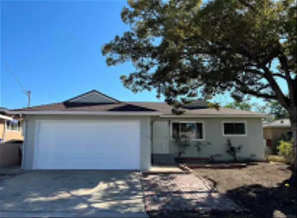 San Diego, CA 92114,5127 Reynolds Street