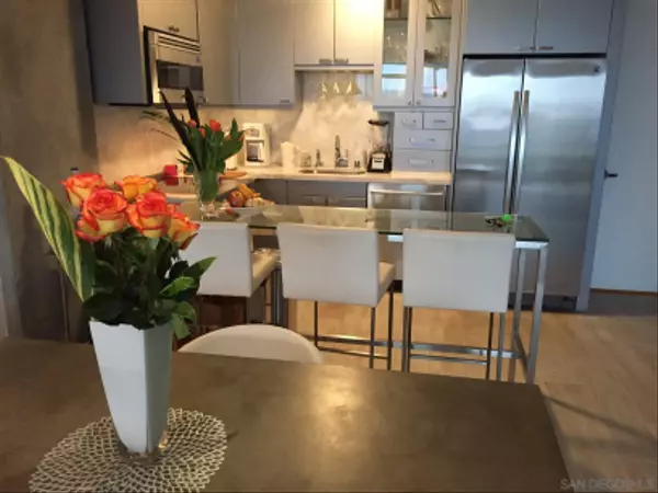 1830 Avenida del Mundo #1814, Coronado, CA 92118