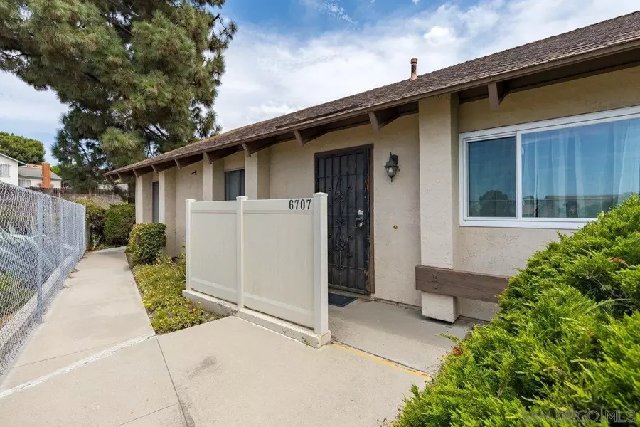 6707 Parkside Ave, San Diego, CA 92139