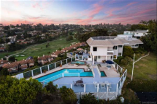 Del Mar, CA 92014,1084 Solana Dr