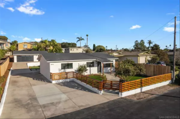 1073 Golden, Encinitas, CA 92024