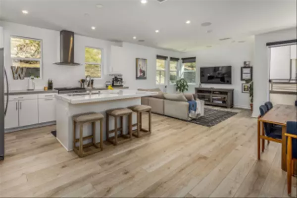 2836 Avella Circle, San Diego, CA 92108