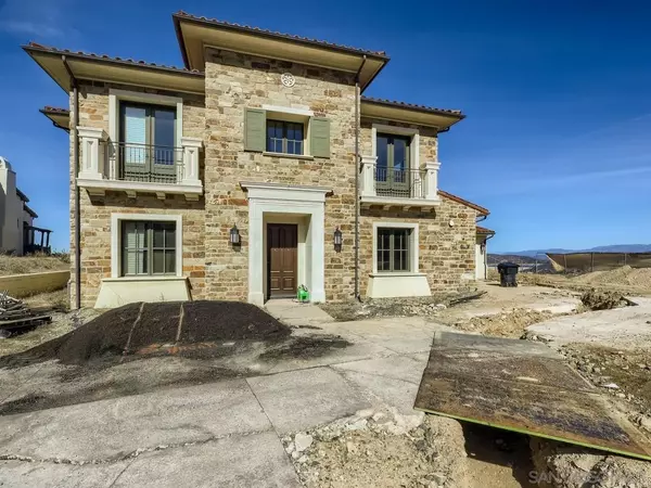 18238 Avenida Apice, Rancho Santa Fe, CA 92067