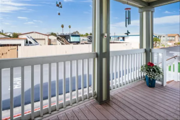 Escondido, CA 92029,1001 S Hale Ave #SPC 96