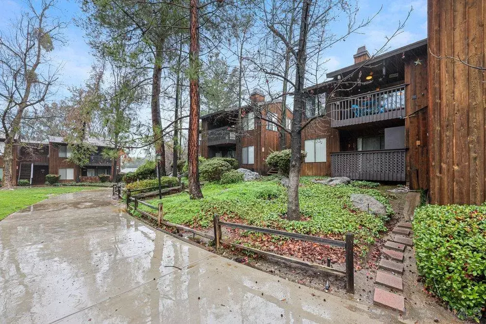 Alpine, CA 91901,2157 Arnold Way #723