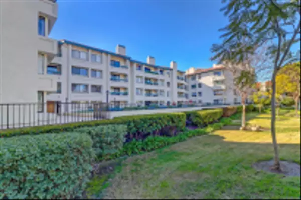 San Diego, CA 92124,11255 Tierrasanta Blvd #76