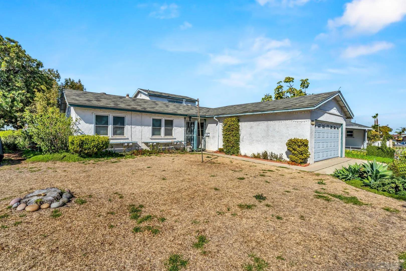 396 Ridgecrest, San Diego, CA 92114